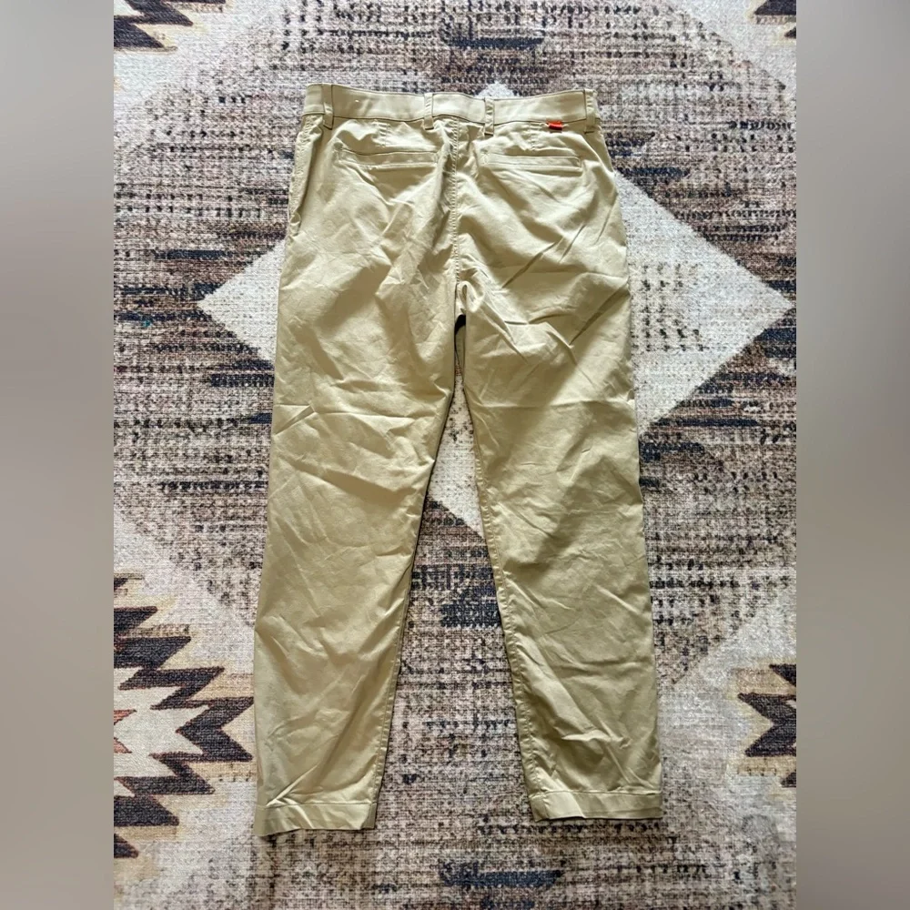 Nike Men's Dri-FIT UV Slim-Fit Chino Golf Pants Parachute Beige 35x32